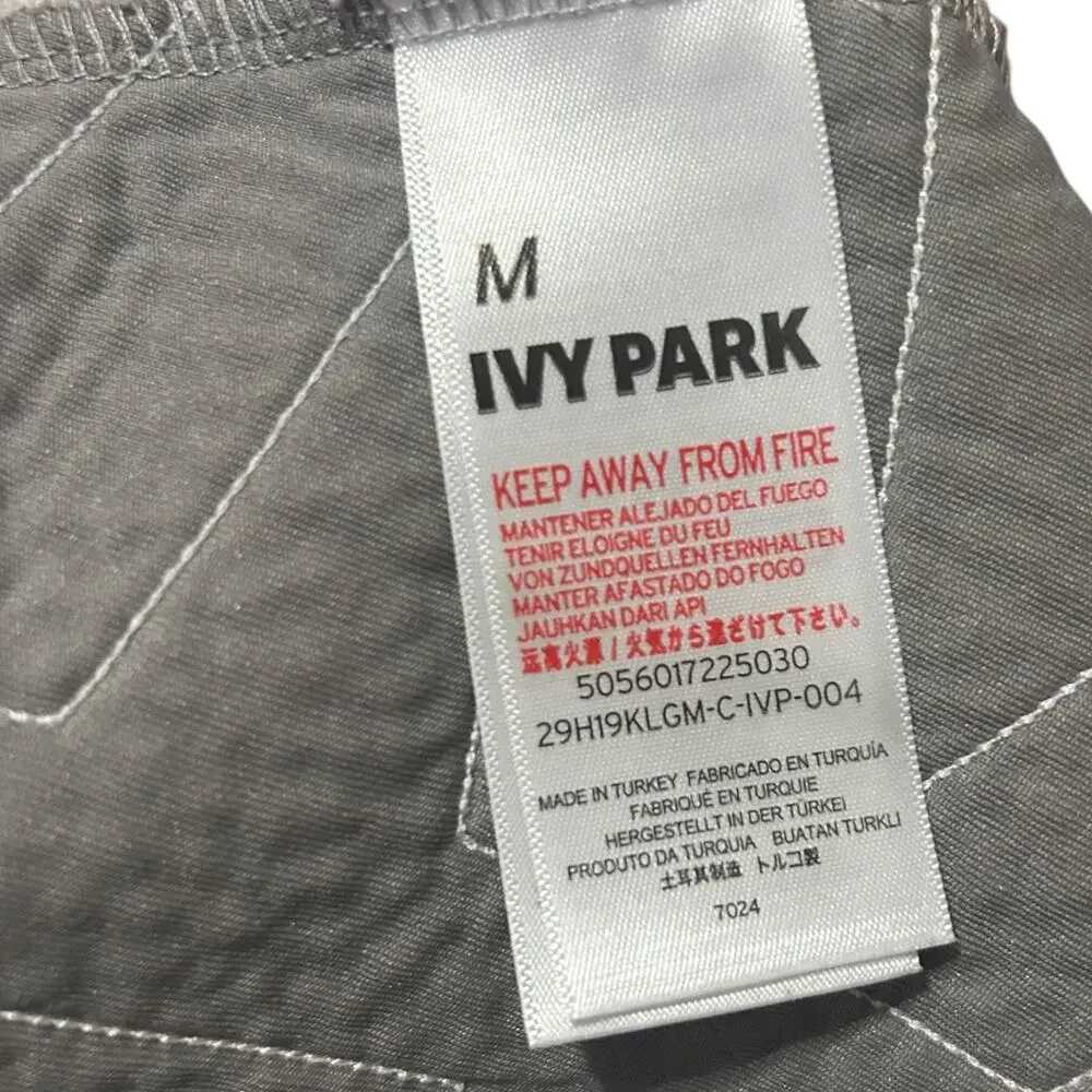 Ivy Park | Heathered Grey Quilted Logo Hooded Vest Size Medium
